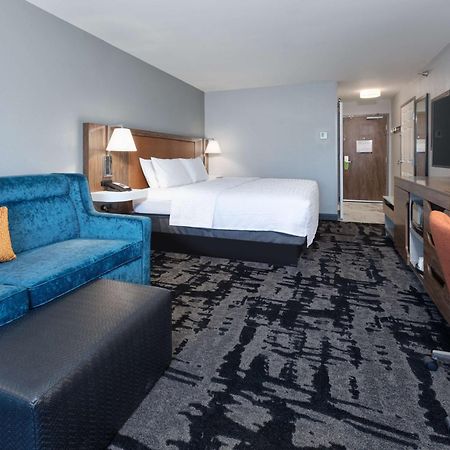 Hampton Inn Norfolk Kültér fotó