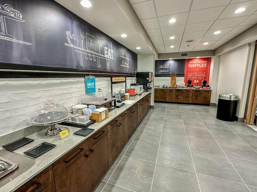 Hampton Inn Norfolk Kültér fotó